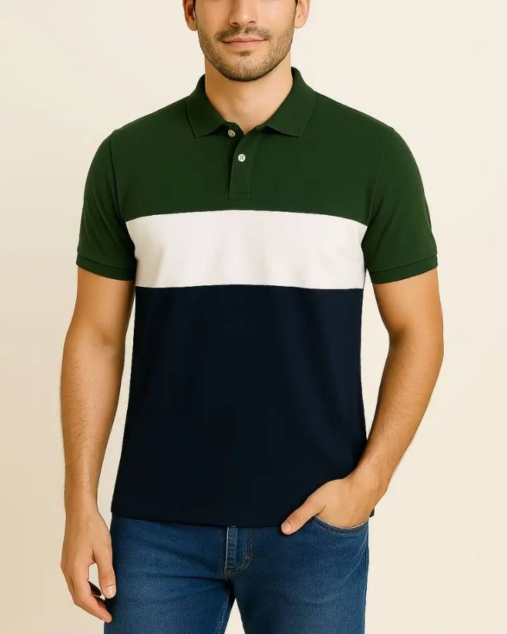 Camisa Polo Listrada em Malha Piquet