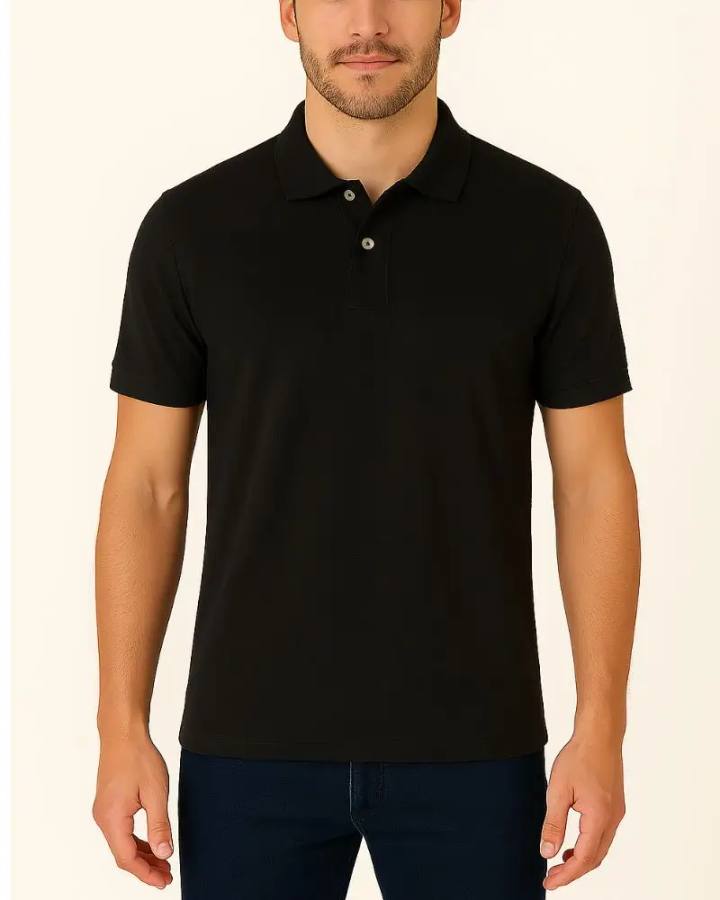 Camisa Polo Masculina Básica em Piquet